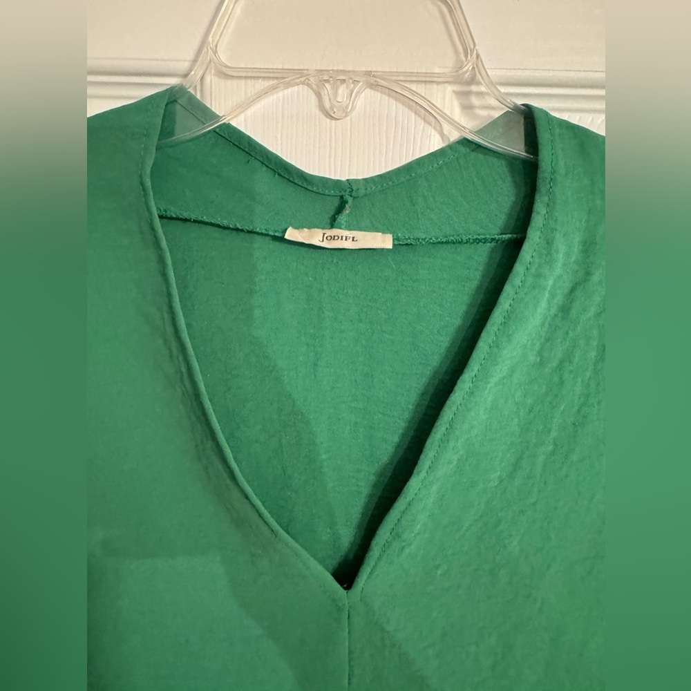 JODIFI Women’s Green Shirt ~ Size Small but oversized L/XL fit - Picture 4 of 8